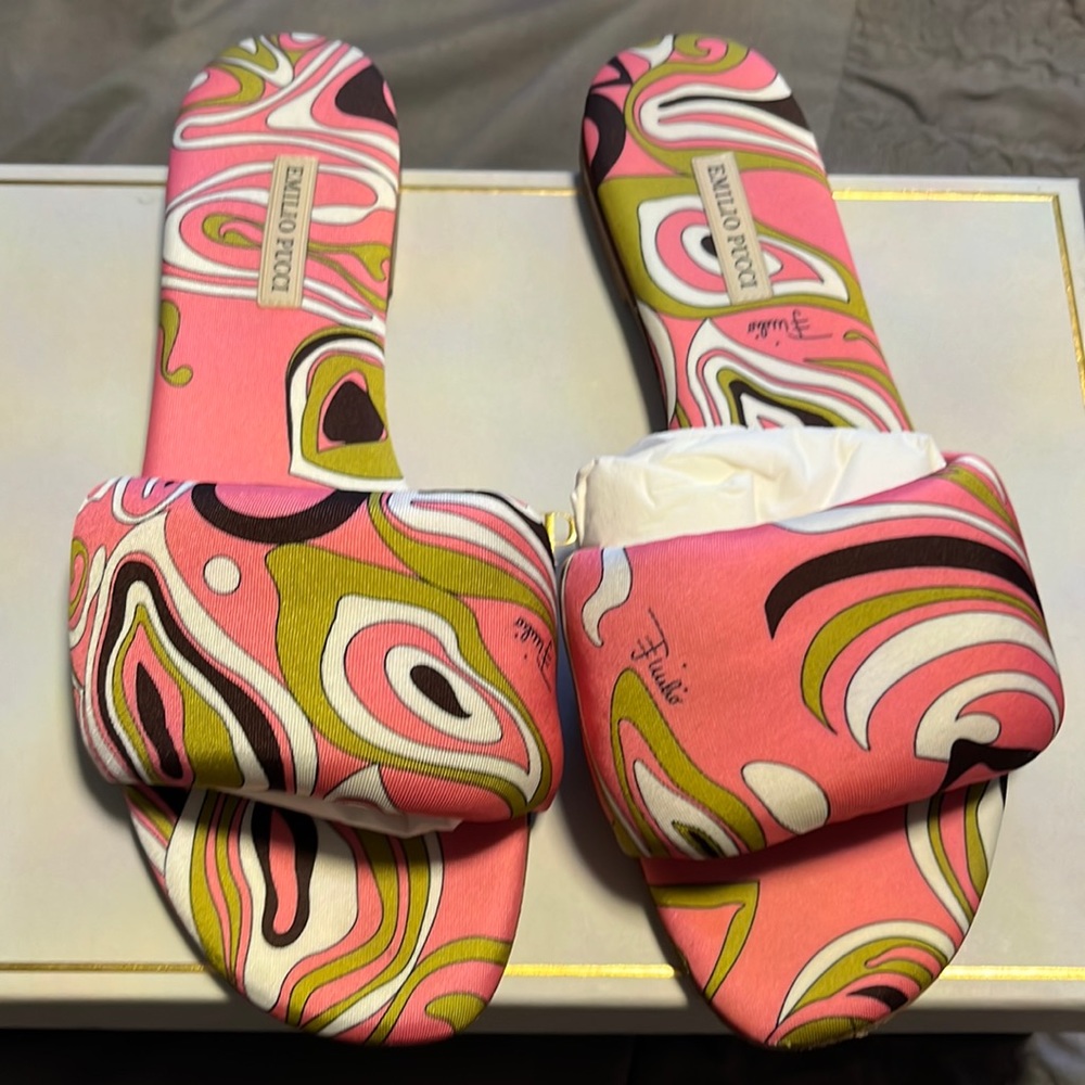 Emilio Pucci sandals